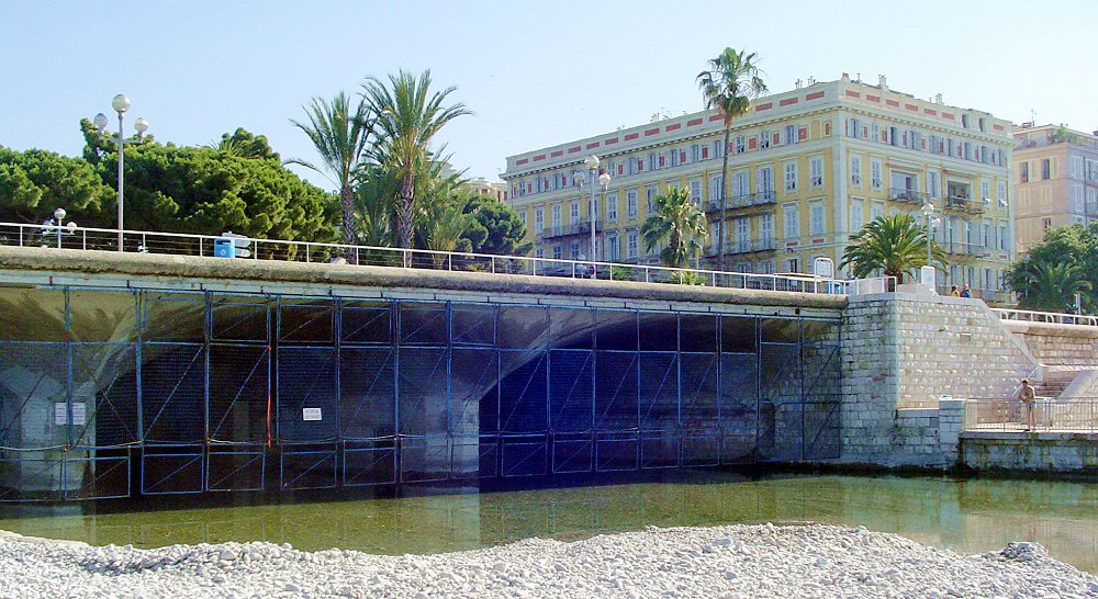 Le Paillon est canalisé en souterrain depuis le Nord de Nice - 